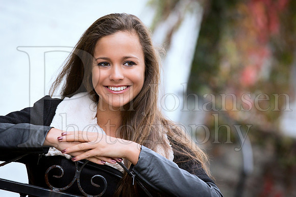 Gina Mehringer Senior Images 10-24-2015-0115_pp