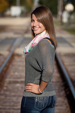 Lindsay Melling Senior Images-0436