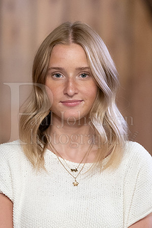 Marley Flynn Senior Images 8-11-2024-0498-2