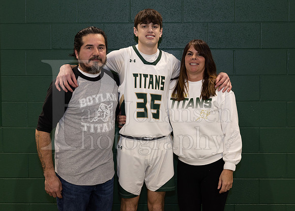 Boylan Boys Varsity Basketball vs Harlem 2-15-2023-0059