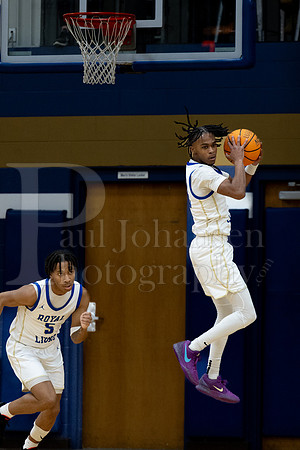 Rockford Christian Boys Varsity Basketball vs Rock Falls 2-7-2025-0451