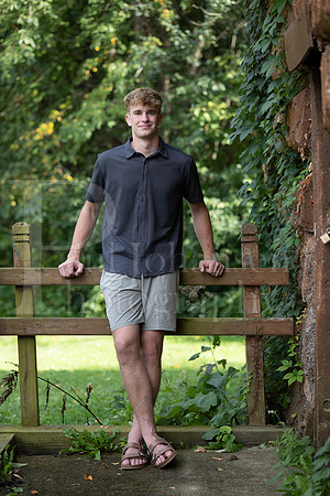 Jack Kerno Senior Images 9-18-2022-0018