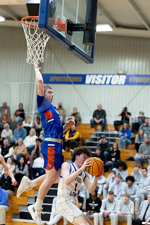 Rockford Christian Boys Varsity Basketball vs Geona Kingston 2-26-2025-0729