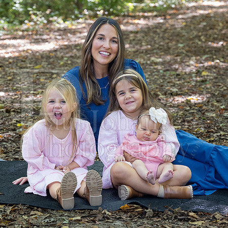 Blume Family Portraits 7-29-2024-0156