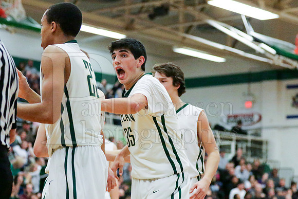 Boylan Boys Varsity Basketball vs Hononegah 1-20-2017-0415