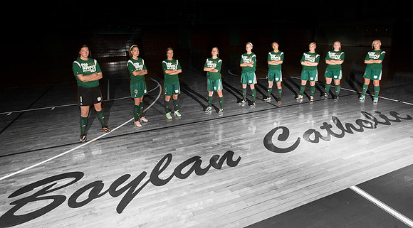Boylan Varsity Girls Soccer Seniors 4-21-2014-1680