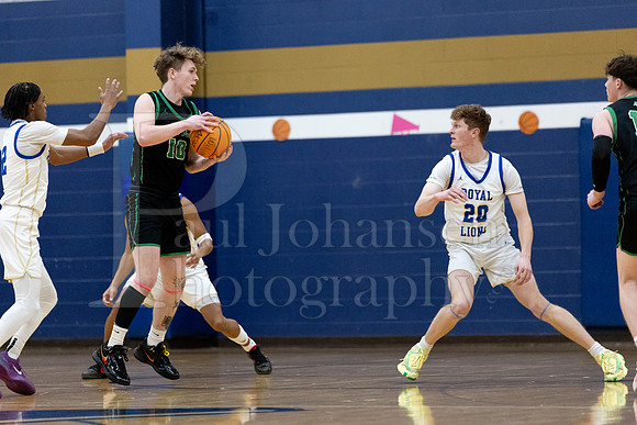 Rockford Christian Boys Varsity Basketball vs Rock Falls 2-7-2025-0414