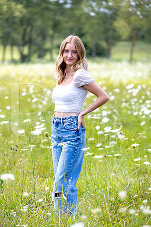 Marley Flynn Senior Images 8-11-2024-0315
