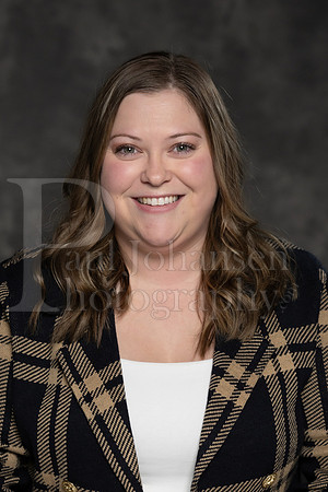 Mackenzie Logan Portraits 10-24-2024-0009