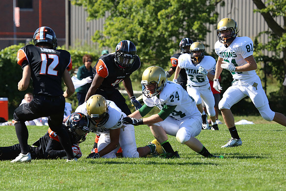 Boylan JV Football vs Harlem 9-13-2013-1617