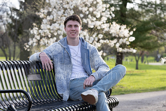 Nolan Brauns Senior Images 5-4-2022-0271