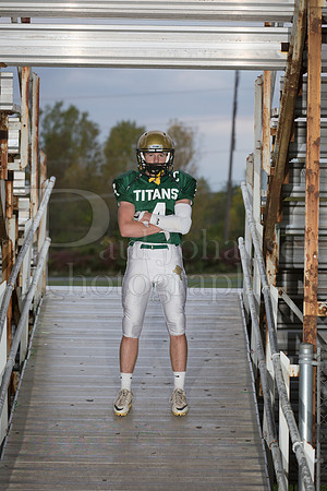 Boylan Varsity Seniors Football Shoot 10-3-2016-0024
