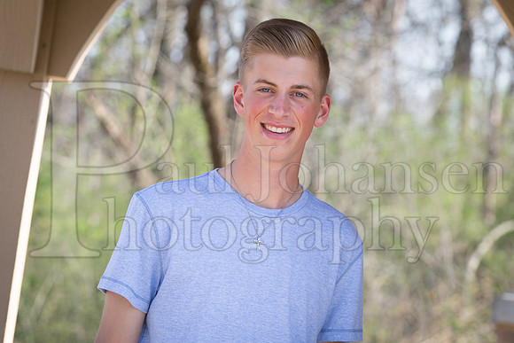 Bramdon Ancona  Senior Images 4-17-2016-0113