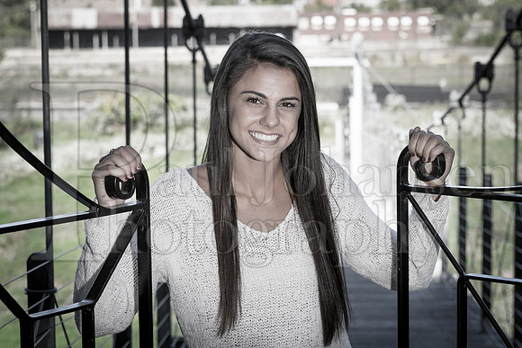 Kelly Custer Senior Images 9-20-2015-0167-2