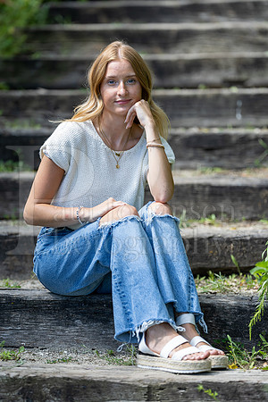 Marley Flynn Senior Images 8-11-2024-0429