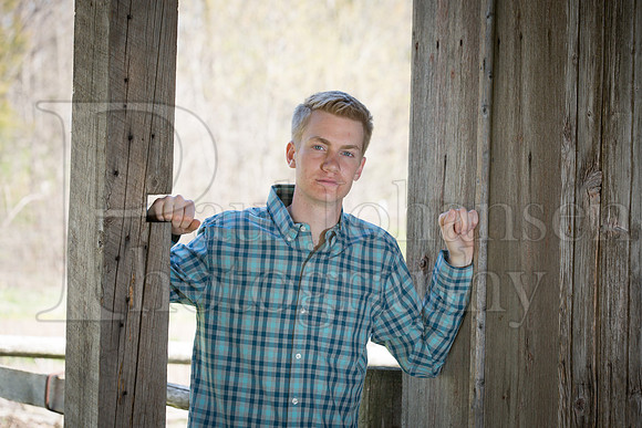 Nick Monkemeyer Senior Images 4-17-2016-0084