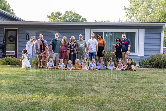 Snow Family Portraits 8-10-2023-0037