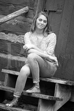 Anna Sharp Senior Images 10-12-2015-10136