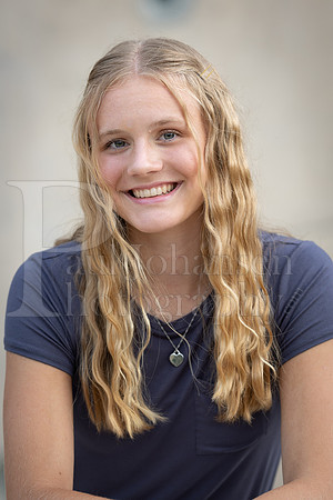Emma Joiner Senior Images 7-25-2022-0383