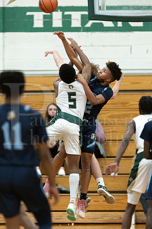 Boylan Boys Varsity Basketball vs Guilford 1-26-2022-0211