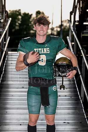 Boylan Football Seniors Banner Photoshoot Fall 2023-0011