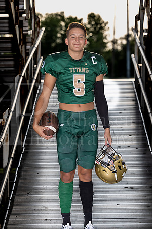 Boylan Football Seniors Banner Photoshoot Fall 2023-0019