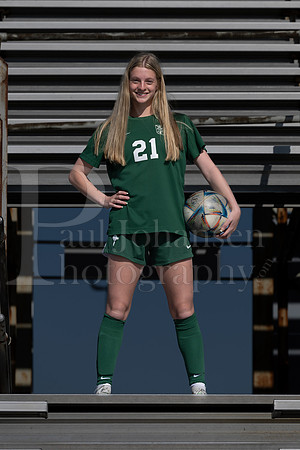 Boylan Varsity Girls Soccer Team and Senior Shoot 4-25-2024-0199