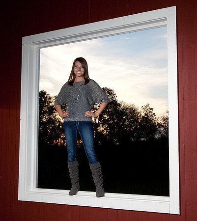Lindsay Melling Senior Images-0611