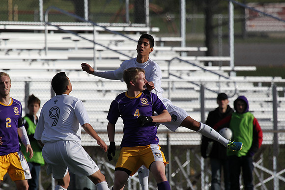 Boylan Varsity Boys Soccer vs Hononegah Regional Final 10-26-2013-4592