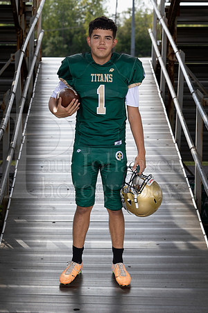 Boylan Football Seniors Banner Photoshoot B Fall 2023-0009