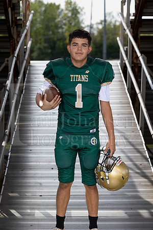 Boylan Football Seniors Banner Photoshoot B Fall 2023-0008