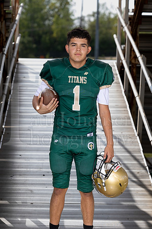 Boylan Football Seniors Banner Photoshoot B Fall 2023-0012