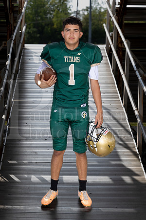 Boylan Football Seniors Banner Photoshoot B Fall 2023-0013