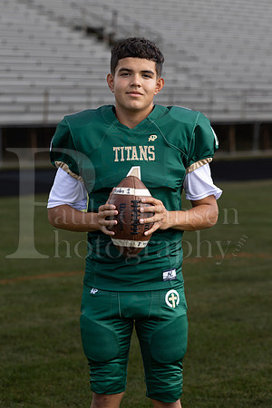 Boylan Football Seniors Banner Photoshoot B Fall 2023-0030