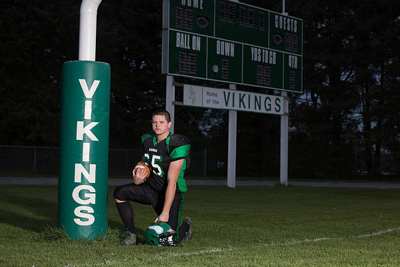 North Boone Varsity Football Team Pictures 10-28-2013-9302