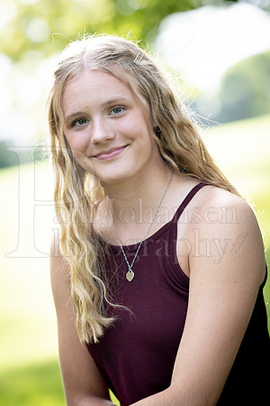 Emma Joiner Senior Images 7-25-2022-0200