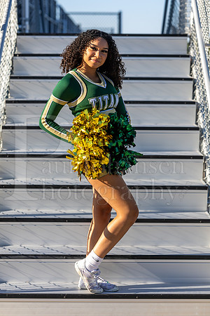 Boylan Fall 2023 Senior Cheerleaders Banners 9-1-2023-0203