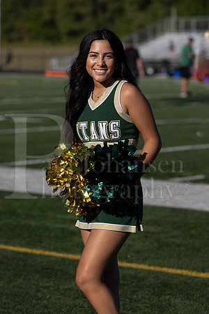 Boylan Fall 2023 Senior Cheerleaders Banners 9-1-2023-0287