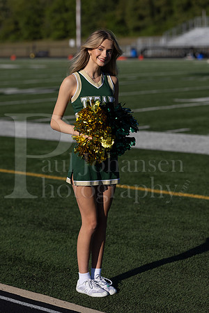 Boylan Fall 2023 Senior Cheerleaders Banners 9-1-2023-0318