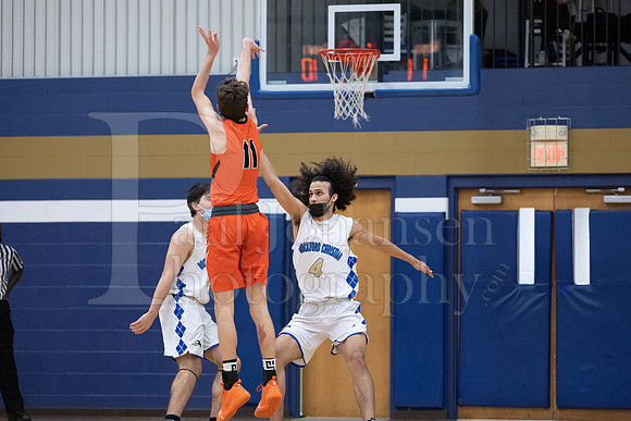 RC Boys Varsity Basketball vs Winnebago 1-29-2022-0210