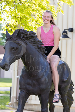 Zach Joiner Senior Images 5-22-2021-0121