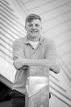 Zach Joiner Senior Images 5-22-2021-0251
