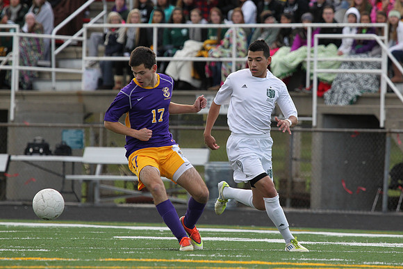 Boylan Varsity Boys Soccer vs Hononegah Regional Final 10-26-2013-4889