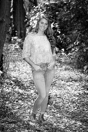 Anna Sharp Senior Images 10-12-2015-10166