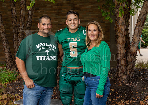 Boylan Fall 2023 Parent Night Portraits 9-8-2023-0012