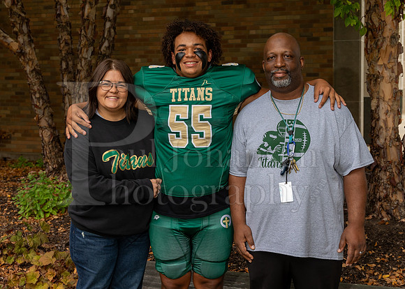 Boylan Fall 2023 Parent Night Portraits 9-8-2023-0017