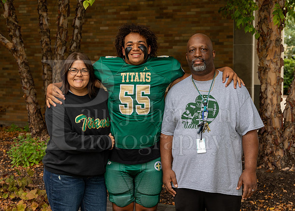 Boylan Fall 2023 Parent Night Portraits 9-8-2023-0019