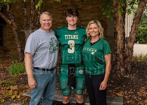 Boylan Fall 2023 Parent Night Portraits 9-8-2023-0109