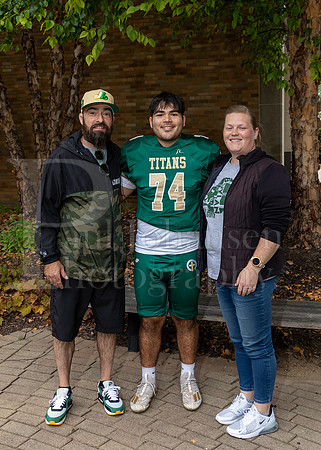 Boylan Fall 2023 Parent Night Portraits 9-8-2023-0148