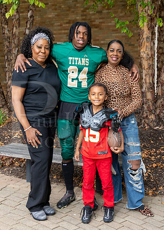 Boylan Fall 2023 Parent Night Portraits 9-8-2023-0171
